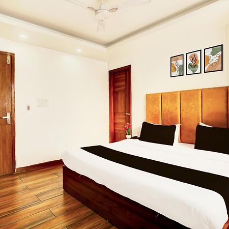 Hotel Super Collection O Amritsar Near Bus Stand Extérieur photo