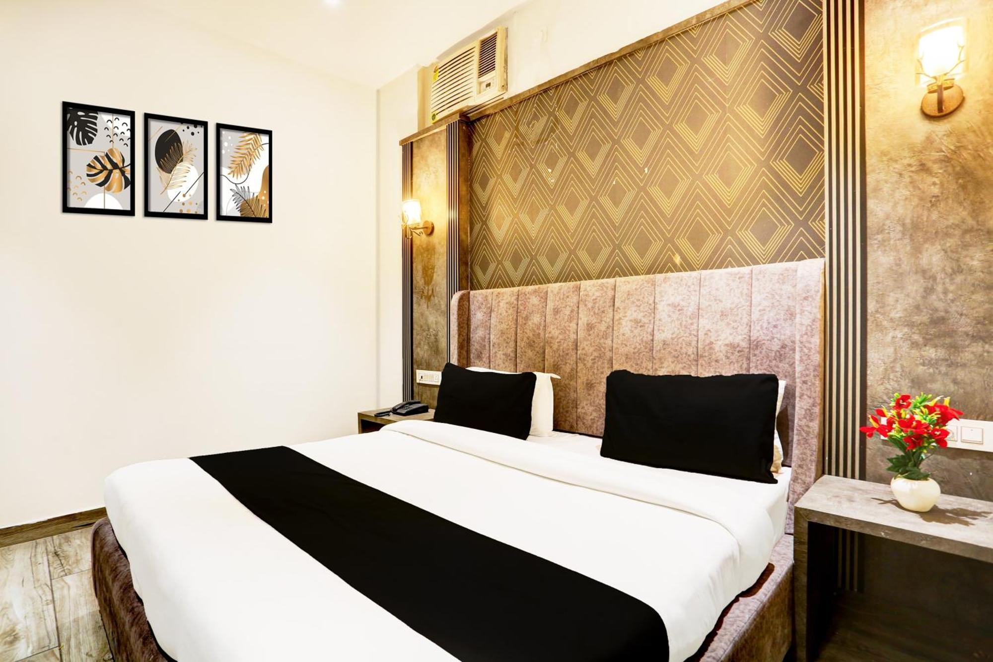 Hotel Super Collection O Amritsar Near Bus Stand Extérieur photo
